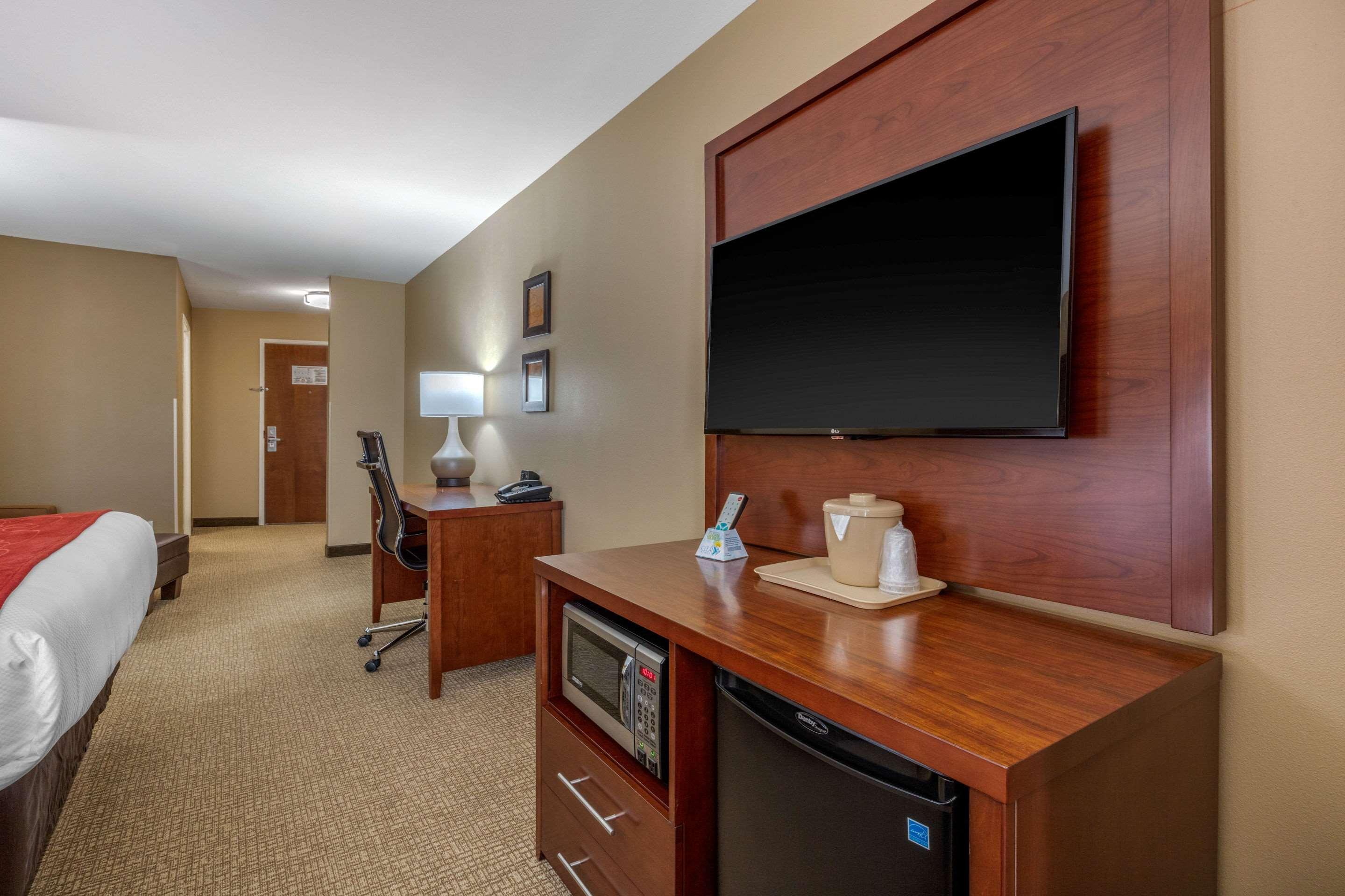 Comfort Suites Pelham Hoover I-65 Exteriör bild