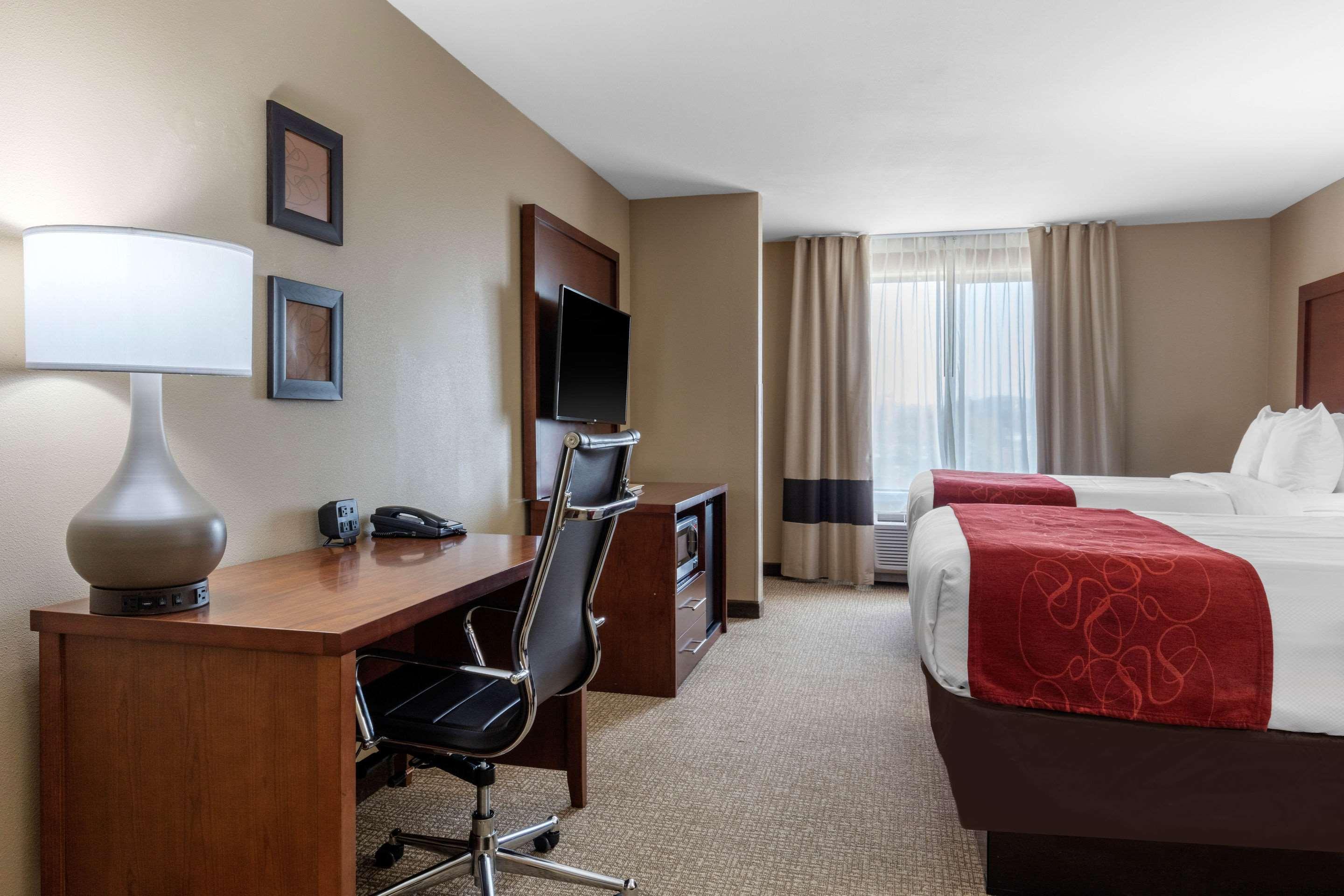Comfort Suites Pelham Hoover I-65 Exteriör bild