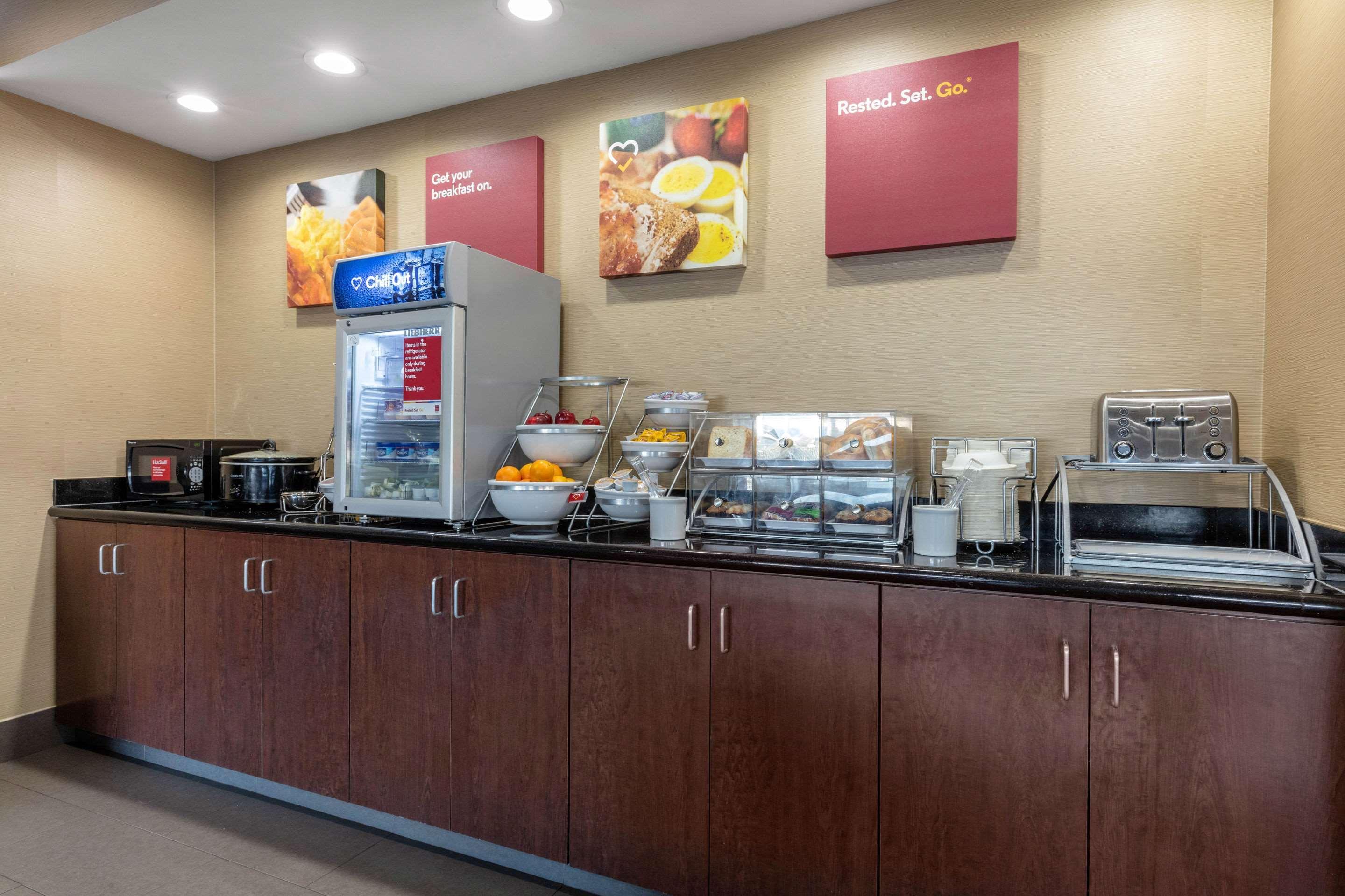 Comfort Suites Pelham Hoover I-65 Exteriör bild