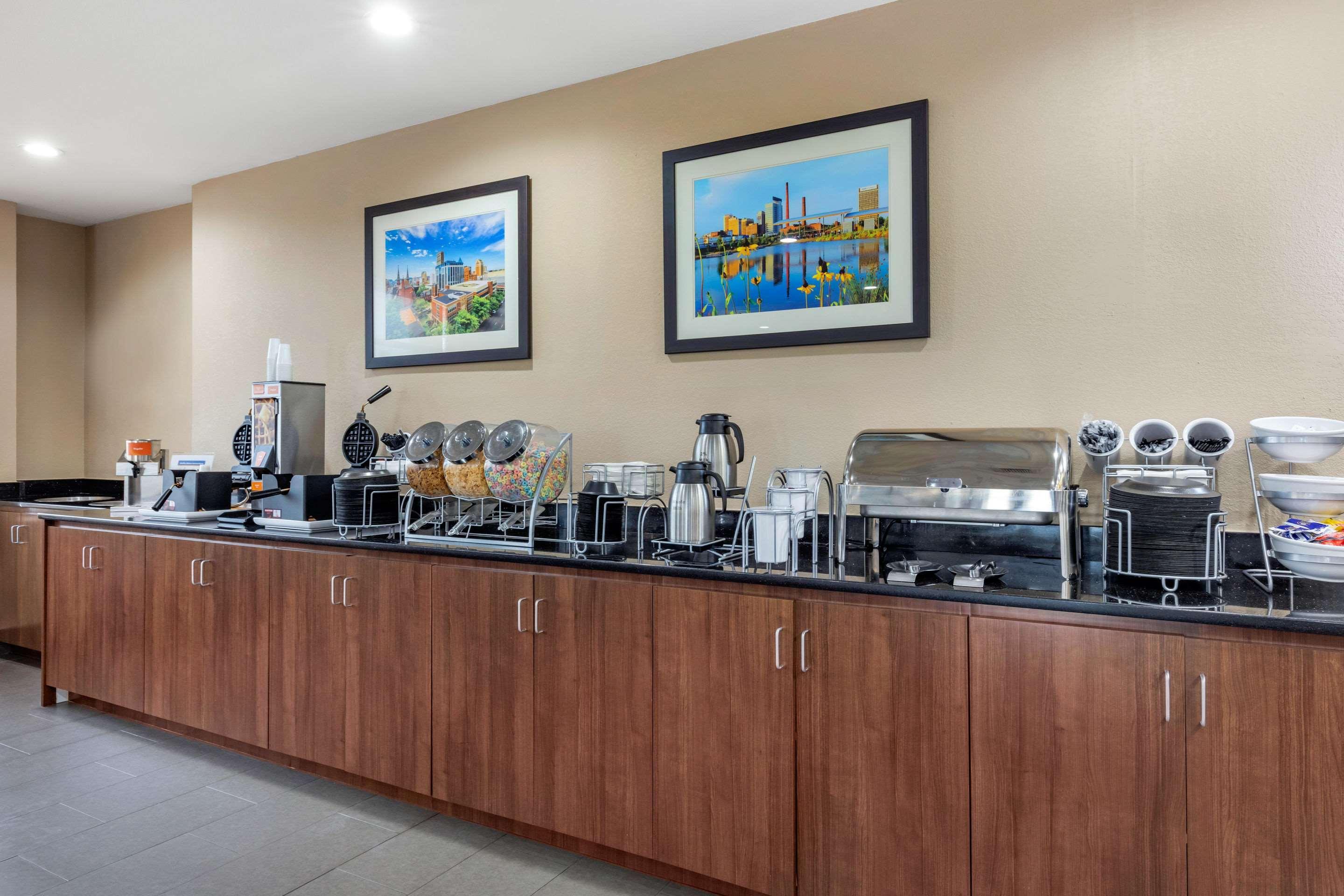 Comfort Suites Pelham Hoover I-65 Exteriör bild